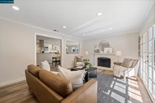 Photo #4: 41041417 Listing