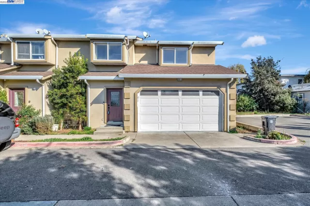 MLS: 41041436 Condo For Sale