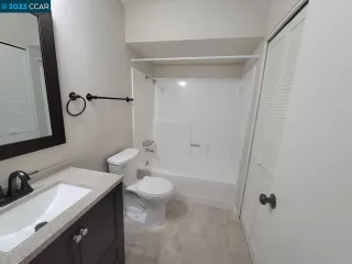 Photo #4: 41041443 Listing