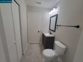 Photo #5: 41041443 Listing