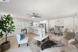 Photo #3: 41041497 Listing