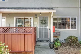 Photo #2: 41041535 Listing