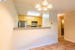 Photo #3: 41041554 Listing