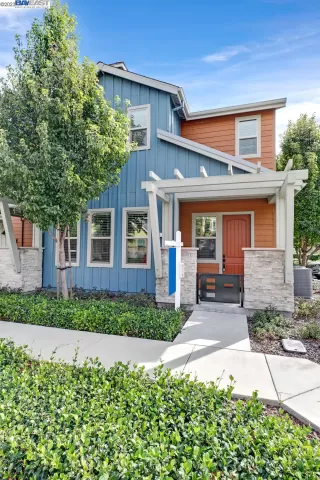 Photo #1: 41041596 Listing