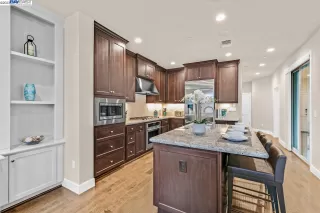 Photo #4: 41041596 Listing