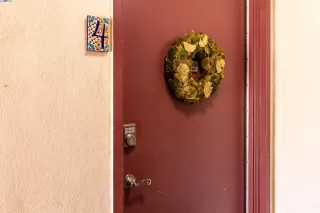 Photo #2: 41041639 Listing