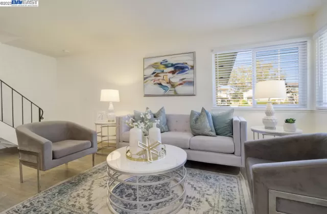 MLS: 41041664 Condo For Sale