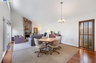 Photo #3: 41041682 Listing