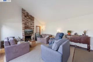 Photo #5: 41041682 Listing