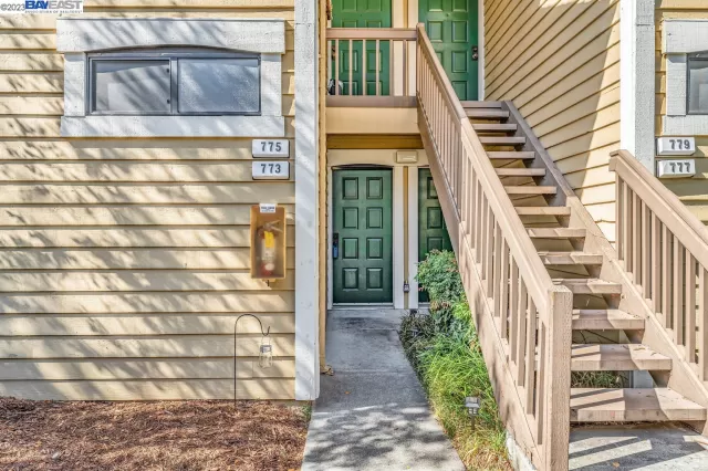 MLS: 41041714 Condo For Sale