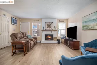 Photo #2: 41041720 Listing 