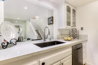 Photo #3: 41041821 Listing