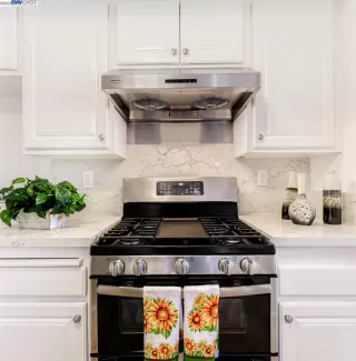 Photo #4: 41041821 Listing