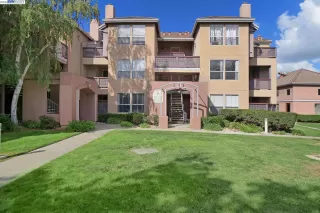 Photo #2: 41041906 Listing