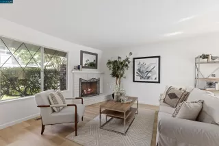 Photo #4: 41041924 Listing
