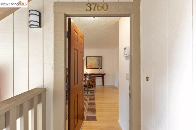 MLS: 41041925 Condo For Sale