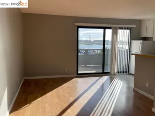 Photo #5: 41041950 Listing 