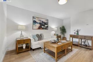 Photo #5: 41041981 Listing 