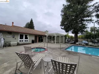 Photo #5: 41041985 Listing