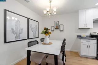 Photo #2: 41041997 Listing 