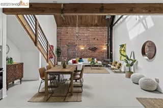 Photo #1: 41042115 Listing