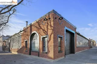 Photo #4: 41042115 Listing