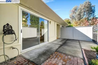 Photo #2: 41042133 Listing