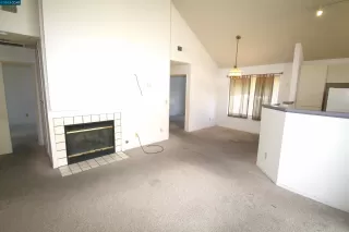 Photo #2: 41042193 Listing 