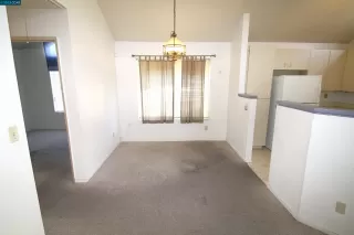 Photo #3: 41042193 Listing 