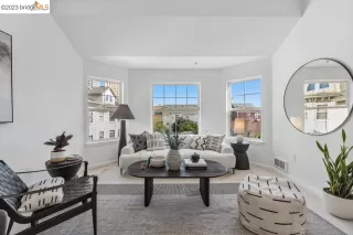 Photo #4: 41042219 Listing