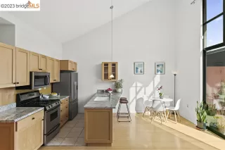 Photo #1: 41042244 Listing 