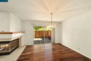 Photo #5: 41042249 Listing