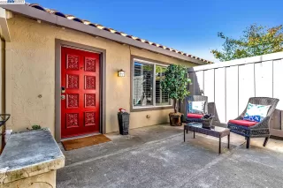 Photo #5: 41042282 Listing