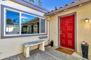 Photo #6: 41042282 Listing