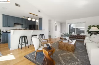 Photo #5: 41042413 Listing 