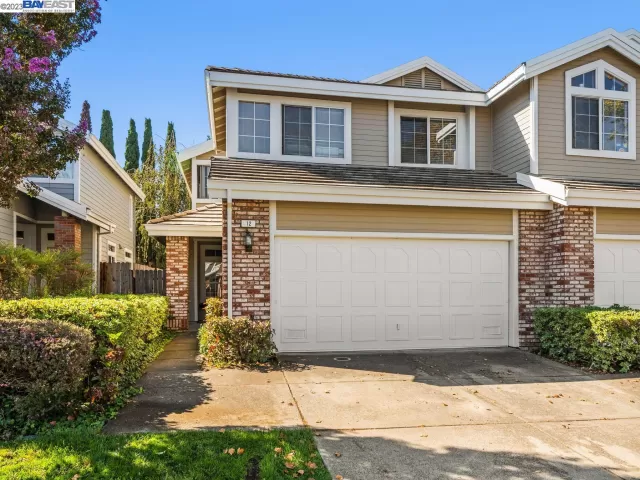 MLS: 41042415 Condo For Sale