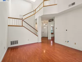 Photo #4: 41042415 Listing 