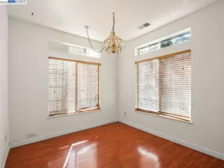 Photo #5: 41042415 Listing 