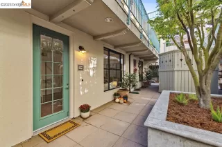 Photo #2: 41042418 Listing