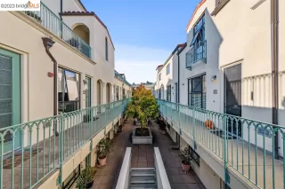 Photo #5: 41042418 Listing