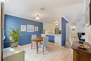 Photo #4: 41042419 Listing