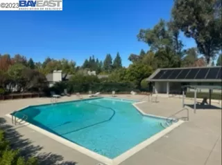 Photo #4: 41042563 Listing 