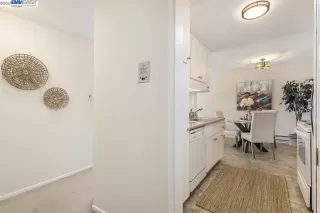 Photo #3: 41042614 Listing