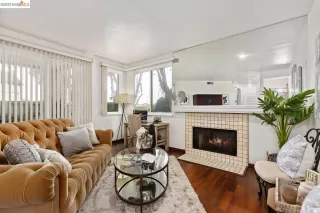 Photo #2: 41042617 Listing