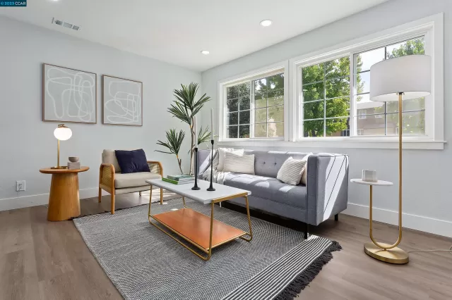 MLS: 41042675 Condo For Sale