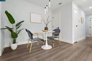 Photo #5: 41042675 Listing 