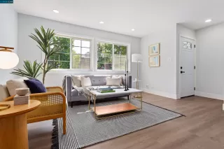 Photo #6: 41042675 Listing 