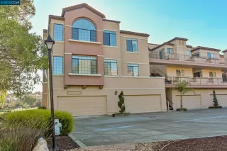 Photo #3: 41042730 Listing