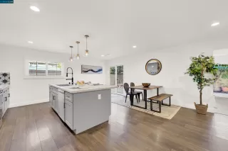 Photo #3: 41042791 Listing