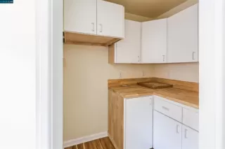 Photo #4: 41042797 Listing